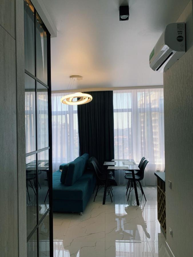 Sunny Apartment 5 Одесса Экстерьер фото